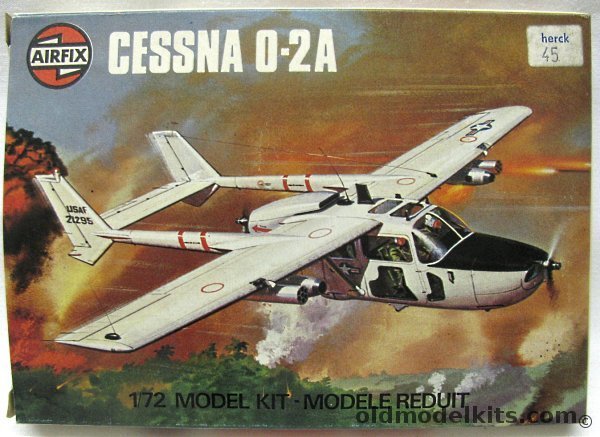 Airfix 1/72 Cessna O-2A Skymaster, 61053-9 plastic model kit